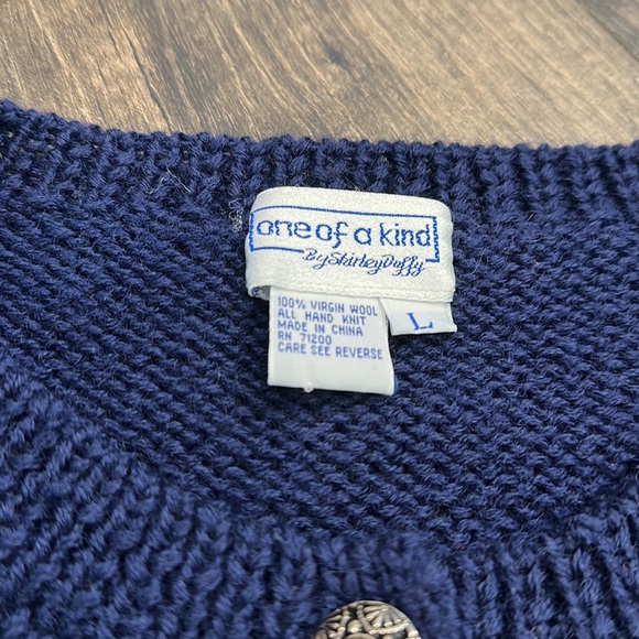VINTAGE Cardigan Hand Knit “One of a Kind” Wool Sweater Navy Blue Size Large - Picture 6 of 11